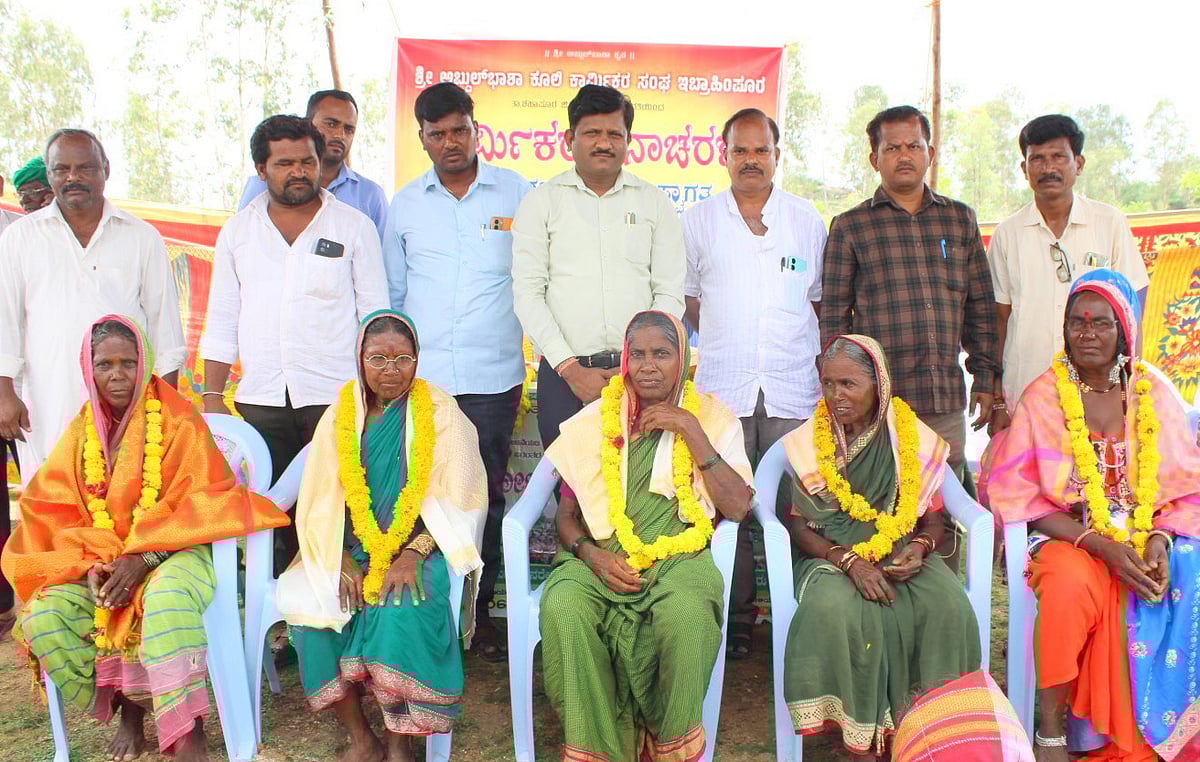ಕಾರ್ಮಿಕರ ಕುಟುಂಬ ರಕ್ಷಣೆಗೆ ಜೀವ ವಿಮಾ ಪಾಲಿಸಿ ಅಗತ್ಯ