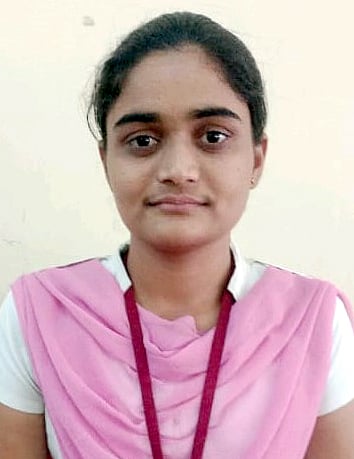 ಕಲಬುರಗಿ: ಐವರು ವಿದ್ಯಾರ್ಥಿನಿಯರಿಗೆ ಶಿಷ್ಯವೇತನ