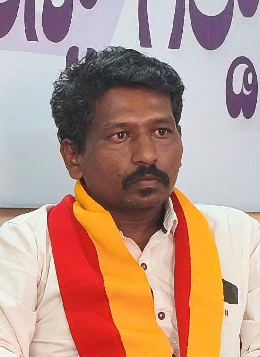 ಧಾರವಾಡ: ಚಂದ್ರಕಾಂತ ಬೆಲ್ಲದ ರಾಜೀನಾಮೆಗೆ ಆಗ್ರಹ 