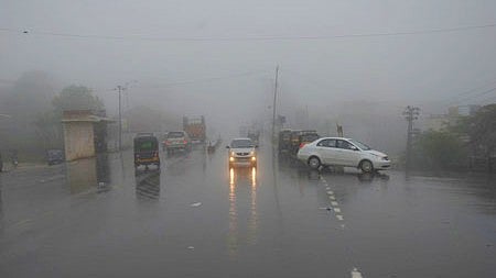 ಚಿಕ್ಕಮಗಳೂರಿನಲ್ಲಿ ಬೆಳಿಗ್ಗೆಯಿಂದಲೇ ಧಾರಾಕಾರ ಮಳೆ