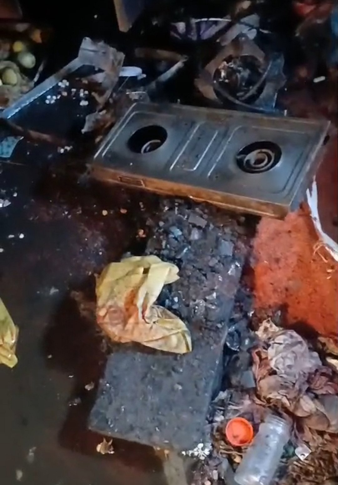 ಶಿರಾ: ಬೆಂಕಿ‌ ತಗುಲಿ ಮನೆಯಲ್ಲಿದ್ದ ವಸ್ತು ಭಸ್ಮ