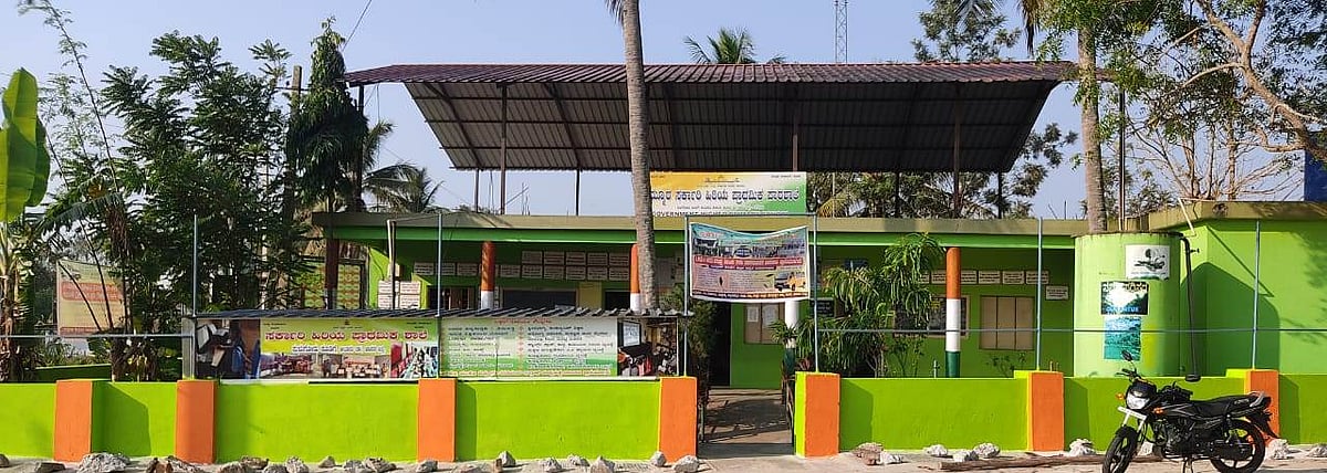 ಆಲೂರು: ವಾಹನ ಖರೀದಿಸಿದ ಸುಳುಗೋಡು ಸರ್ಕಾರಿ ಶಾಲೆ