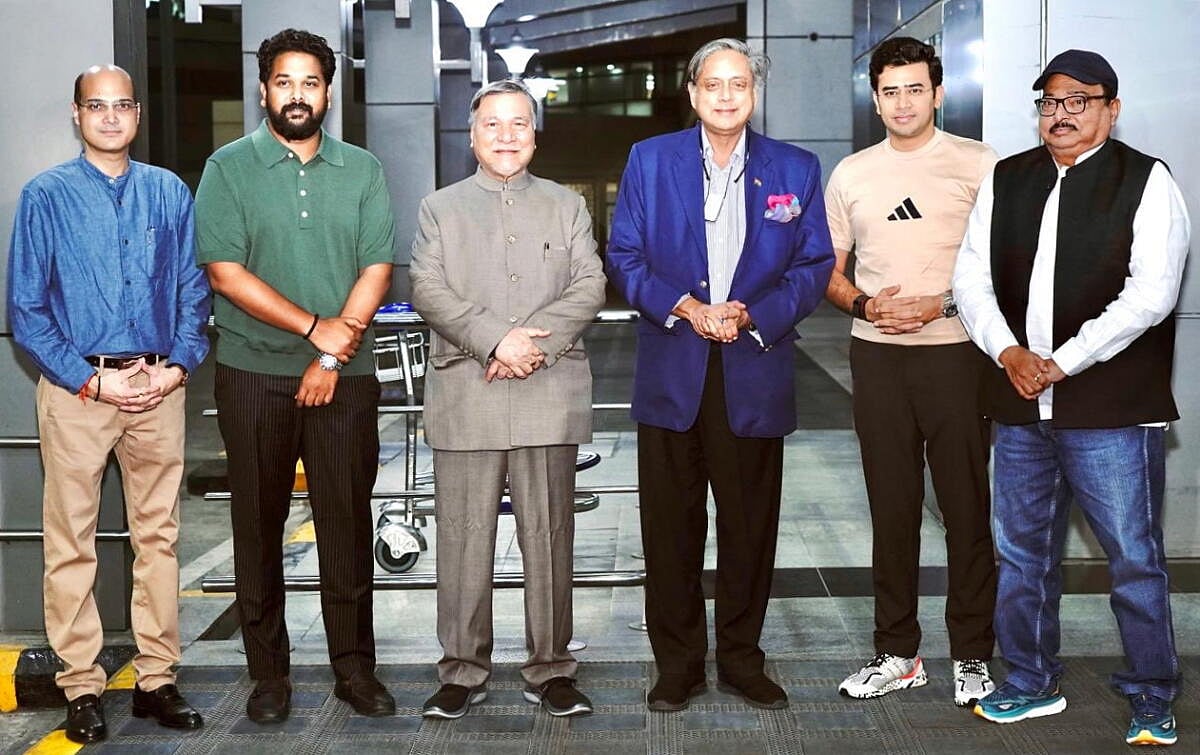 ಭಯೋತ್ಪಾದನೆ ವಿರುದ್ಧ ಹೋರಾಟ ನಿಲ್ಲುವುದಿಲ್ಲ: ಶಶಿ ತರೂರ್