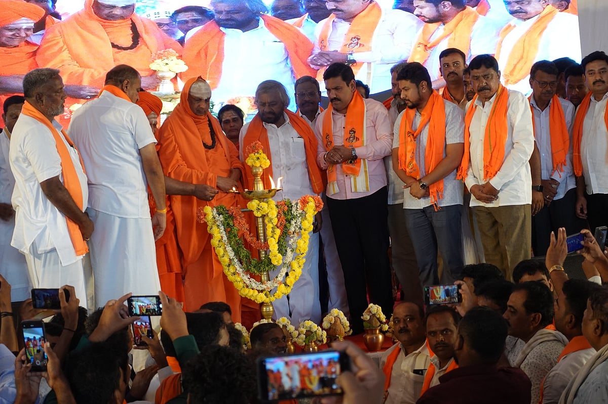 ಬಸವ ತತ್ವ ಅಳವಡಿಸಿಕೊಂಡರೆ ಸಮಾಜದಲ್ಲಿ ಬಡತನವೇ ಇರುವುದಿಲ್ಲ: ಈಶ್ವರ ಖಂಡ್ರೆ