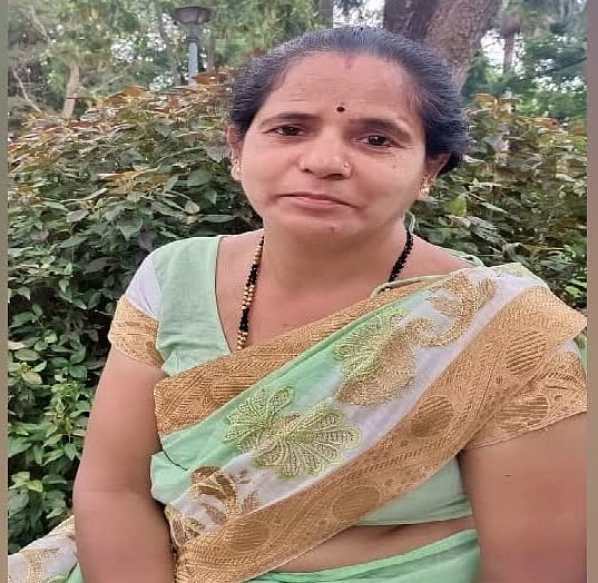 ಮಗಳ ಮದುವೆಗೆ ಆಭರಣ ಖರೀದಿಸಿದ್ದ ಮಹಿಳೆಯನ್ನು ಕೊಂದು ಚಿನ್ನ, ನಗದು ದೋಚಿ ಪರಾರಿ