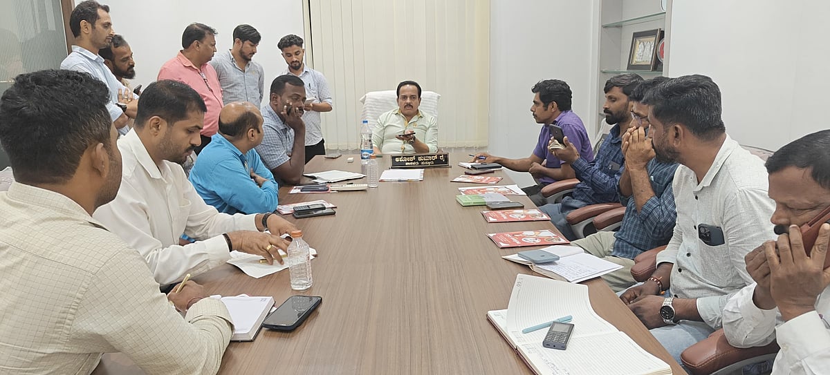 ಮೆಸ್ಕಾಂ ಅಧಿಕಾರಿಗಳ ಸಭೆ: 24 ಗಂಟೆಯೊಳಗೆ ವಿದ್ಯುತ್ ಸಮಸ್ಯೆ ಪರಿಹರಿಸಲು ಆದೇಶ