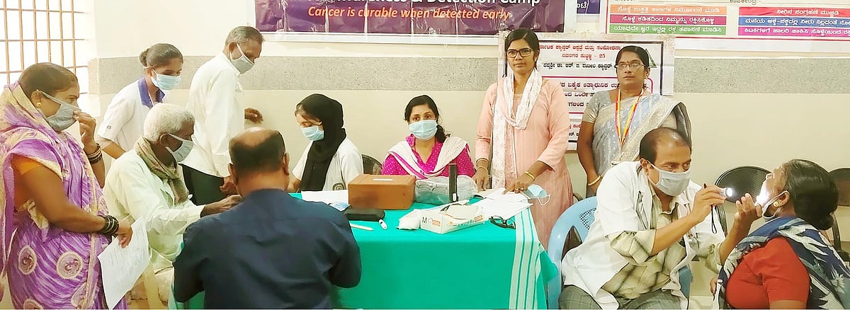 ‘ತಂಬಾಕು ಸೇವನೆ ಆರೋಗ್ಯಕ್ಕೆ ಹಾನಿಕಾರಕ’: ಡಾ. ಉಮೇಶ ಹಳ್ಳಿಕೇರಿ