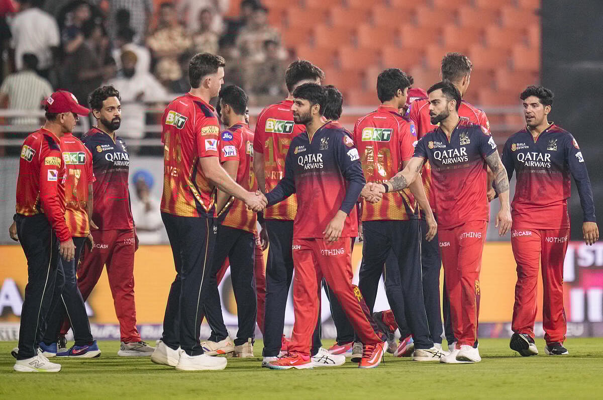 RCB Final | 4ನೇ ಬಾರಿ ಫೈನಲ್‌ಗೆ ಲಗ್ಗೆ; ಪ್ರಶಸ್ತಿಗೆ ಇನ್ನು ಒಂದೇ ಮೆಟ್ಟಿಲು