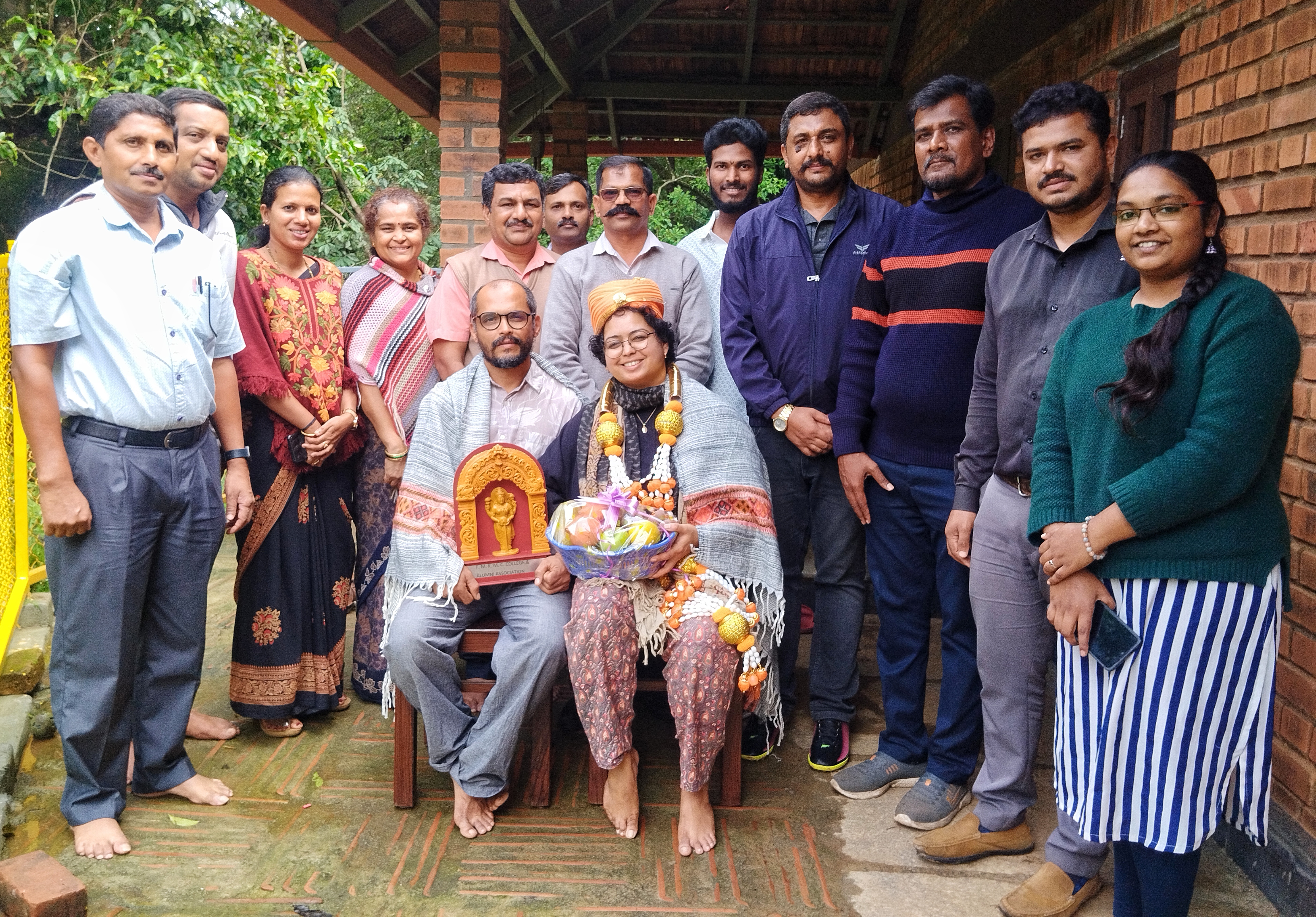 ಲೇಖಕಿ ದೀಪಾಭಾಸ್ತಿ ಅವರನ್ನು ಮಡಿಕೇರಿಯ ಫೀಲ್ಡ್ ಮಾರ್ಷಲ್ ಕೆ.ಎಂ.ಕಾರ್ಯಪ್ಪ ಕಾಲೇಜು ಹಾಗೂ ಕಾಲೇಜಿನ ಹಳೇ ವಿದ್ಯಾರ್ಥಿಗಳ ಸಂಘದ ವತಿಯಿಂದ ಸನ್ಮಾನಿಸಲಾಯಿತು.