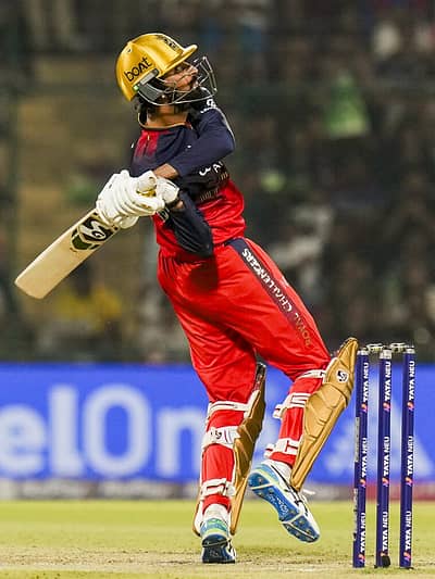 ಕೃಣಾಲ್‌ ಪಾಂಡ್ಯ: 73 ರನ್‌ ಹಾಗೂ 28ಕ್ಕೆ 1 ವಿಕೆಟ್‌ vs ಡೆಲ್ಲಿ ಕ್ಯಾಪಿಟಲ್ಸ್‌