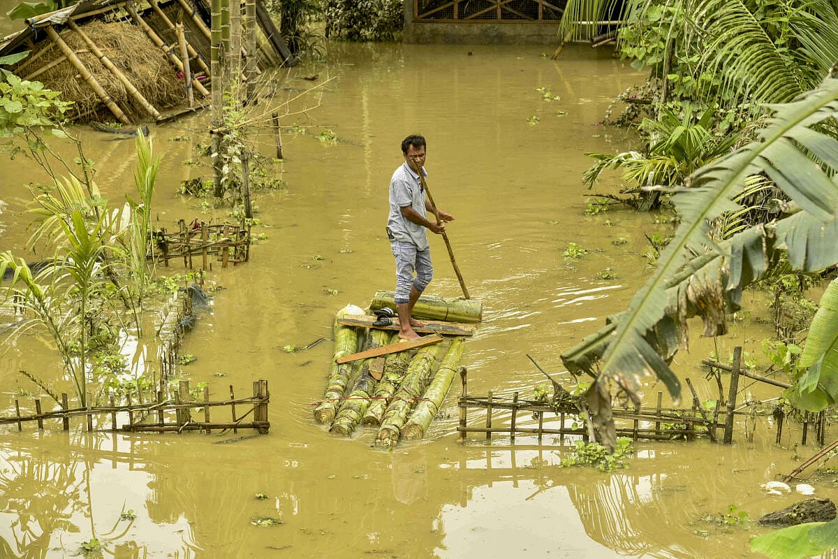 Assam Floods | ಅಸ್ಸಾಂನಲ್ಲಿ ಭಾರಿ ಮಳೆ, ಪ್ರವಾಹ-ಭೂಕುಸಿತ; ಎಂಟು ಮಂದಿ ಸಾವು