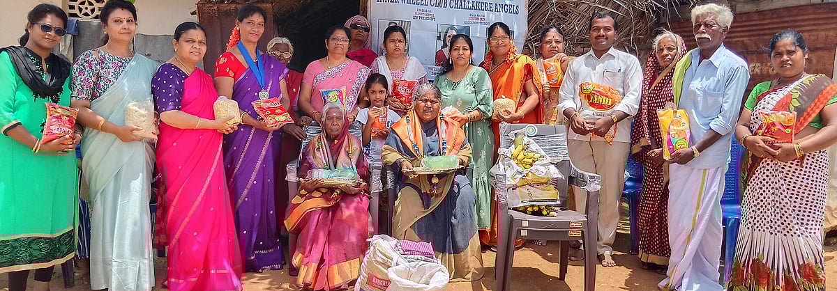 ಚಳ್ಳಕೆರೆ: ‘ವೃದ್ಧರನ್ನು ಮಕ್ಕಳ ರೀತಿಯಲ್ಲಿ ಪೋಷಣೆ ಮಾಡಬೇಕು’