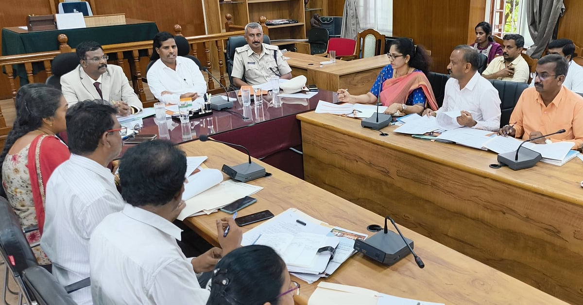 ಬಾಲಕಾರ್ಮಿಕರ ಶೈಕ್ಷಣಿಕ ಪ್ರಗತಿ ಪರಿಶೀಲಿಸಿ