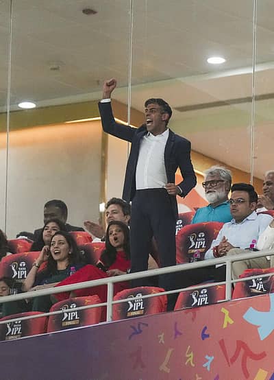 ಆರ್‌ಸಿಬಿ ಗೆಲುವು ಸಾಧಿಸುತ್ತಿದ್ದಂತೆ ಸಂಭ್ರಮಿಸಿದ ಇಂಗ್ಲೆಂಡ್‌ನ ಮಾಜಿ ಪ್ರಧಾನಿ ರಿಷಿ ಸುನಕ್‌