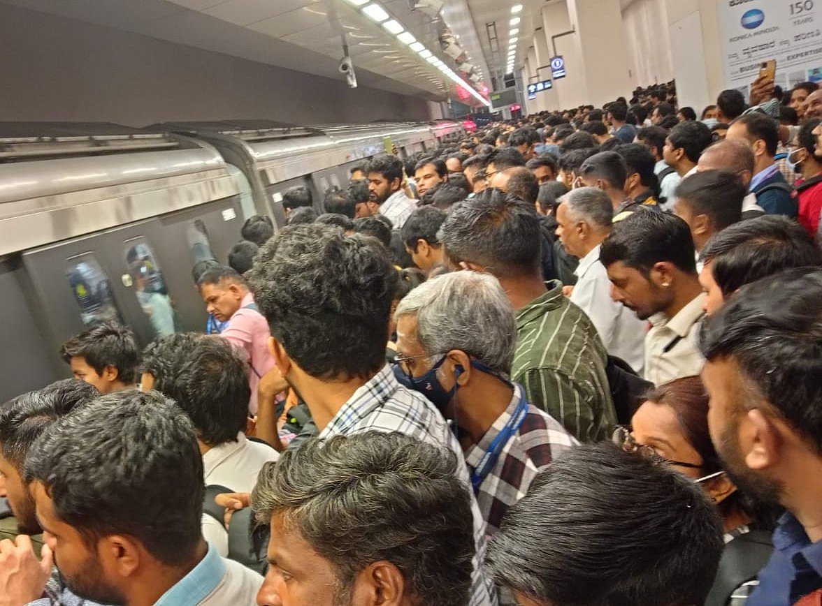 RCB Victory Parade | ಮೆಟ್ರೊ ನಿಲುಗಡೆ ಸ್ಥಗಿತಗೊಳಿಸಿದ ಬಿಎಂಆರ್‌ಸಿಎಲ್‌