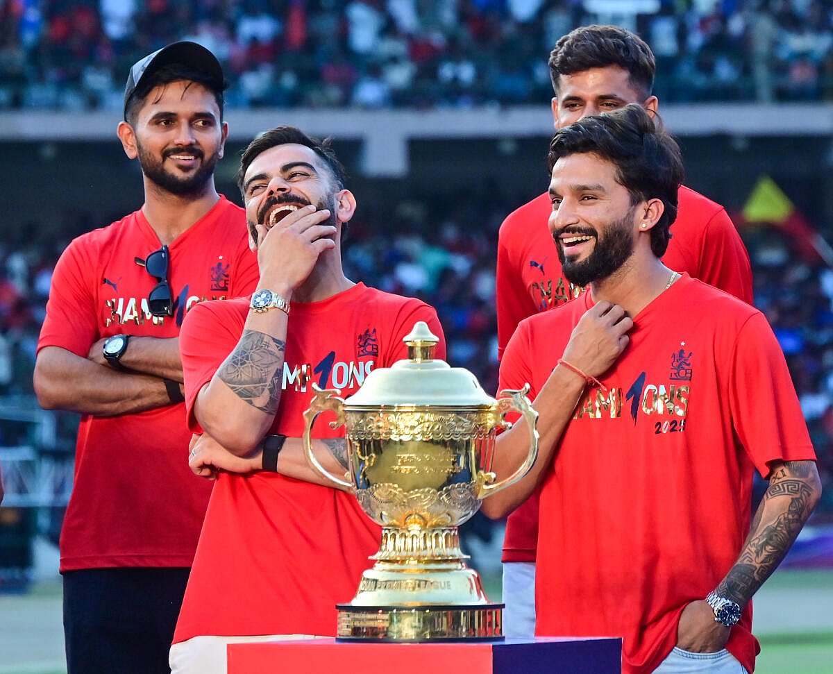 Bengaluru Stampede | ಚಿನ್ನಸ್ವಾಮಿ ಕ್ರೀಡಾಂಗಣದೊಳಗೆ ಸಂಭ್ರಮ; ಹೊರಗೆ ನೂಕಾಟ