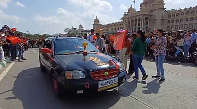 ಆರ್‌ಸಿಬಿ ವಿನ್ಯಾಸಿತ ಕಾರು