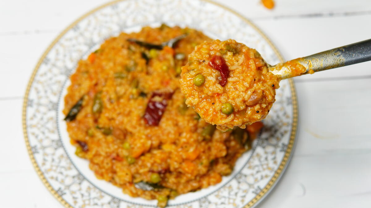 ಬಿಸಿಬೇಳೆಬಾತ್‌