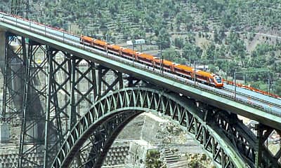 ಜಗತ್ತಿನ ಅತಿ ಎತ್ತರದ ರೈಲು ಸೇತುವೆಯಲ್ಲಿ ವಂದೇ ಭಾರತ್ ರೈಲು ಸಂಚಾರ