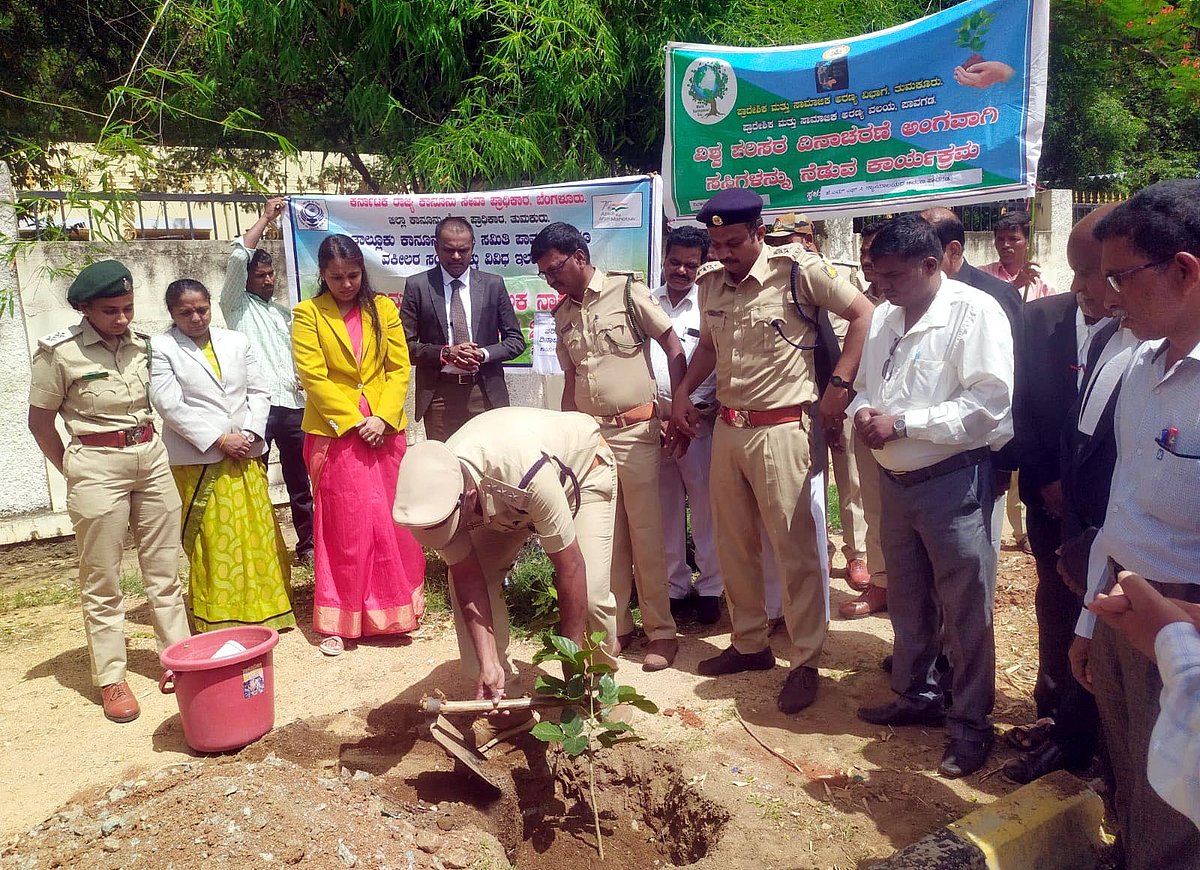 ಪಾವಗಡ: ಜಾಗತಿಕ ತಾಪಮಾನ ಸಮಸ್ಯೆಗೆ ಪರಿಸರ ಸಂರಕ್ಷಣೆಯೊಂದೇ ಪರಿಹಾರ 