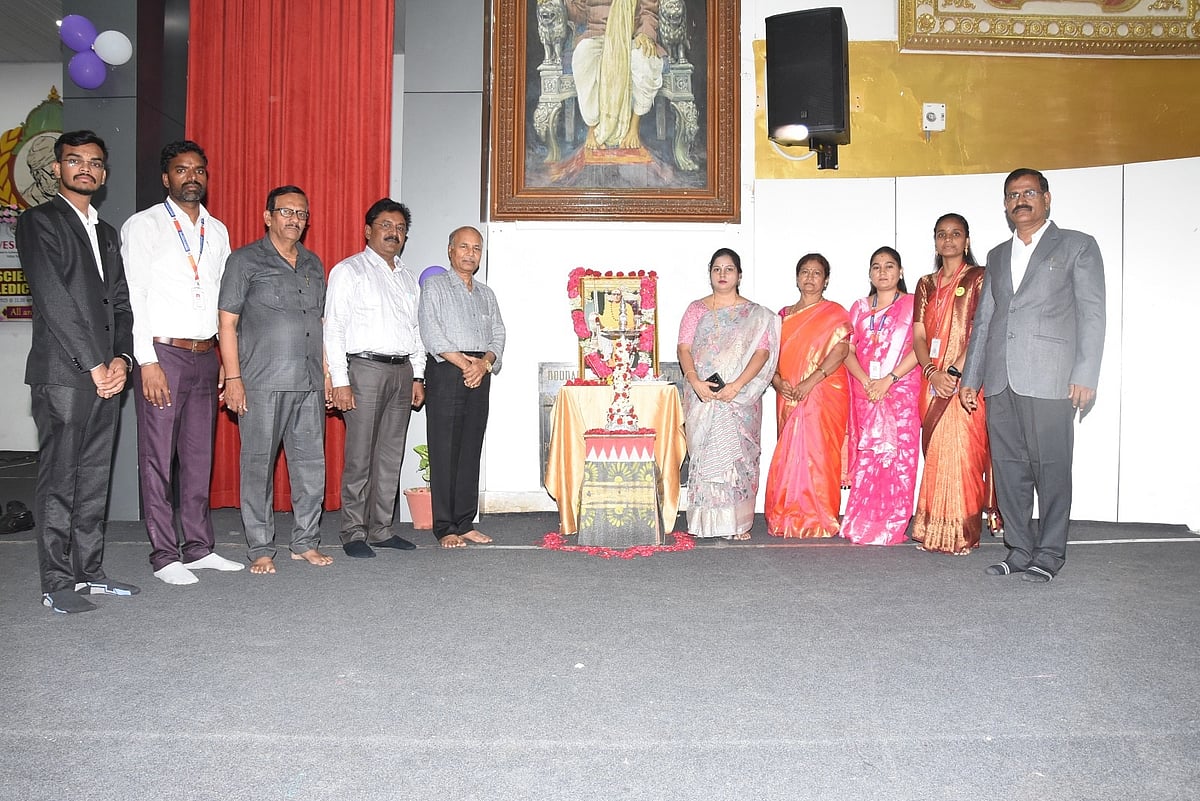 ಶರಣಬಸವೇಶ್ವರ ವಿಜ್ಞಾನ ಮಹಾವಿದ್ಯಾಲಯ: ವಿದ್ಯಾರ್ಥಿಗಳ ಬೀಳ್ಕೊಡುಗೆ ಸಮಾರಂಭ