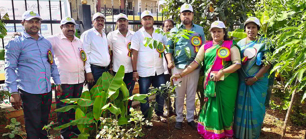 ಶ್ರೀನಿವಾಸಪುರ: ಪುರಸಭೆಯಿಂದ ಪರಿಸರ ದಿನಾಚರಣೆ