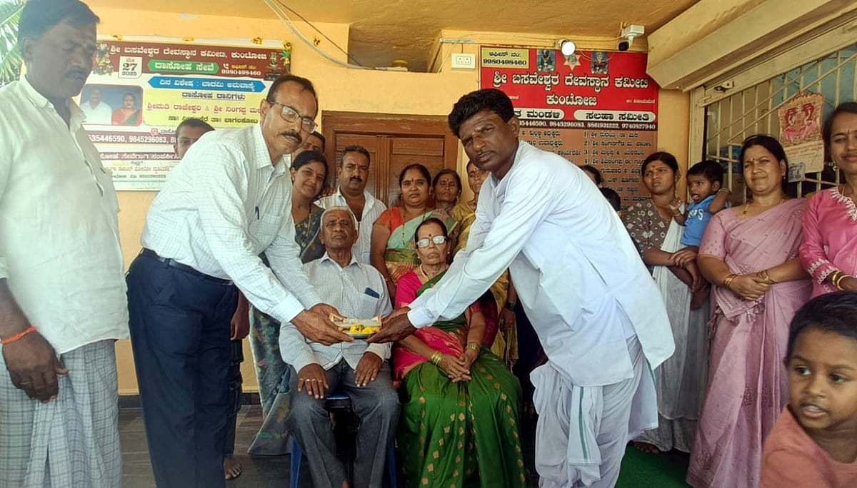 ಬಸವೇಶ್ವರ ಬೆಳ್ಳಿ ಮೂರ್ತಿ ತಯಾರಿಕೆಗೆ ಅರ್ಧ ಕೆ.ಜಿ ಬೆಳ್ಳಿ ದೇಣಿಗೆ ನೀಡಿದ ಭಕ್ತ