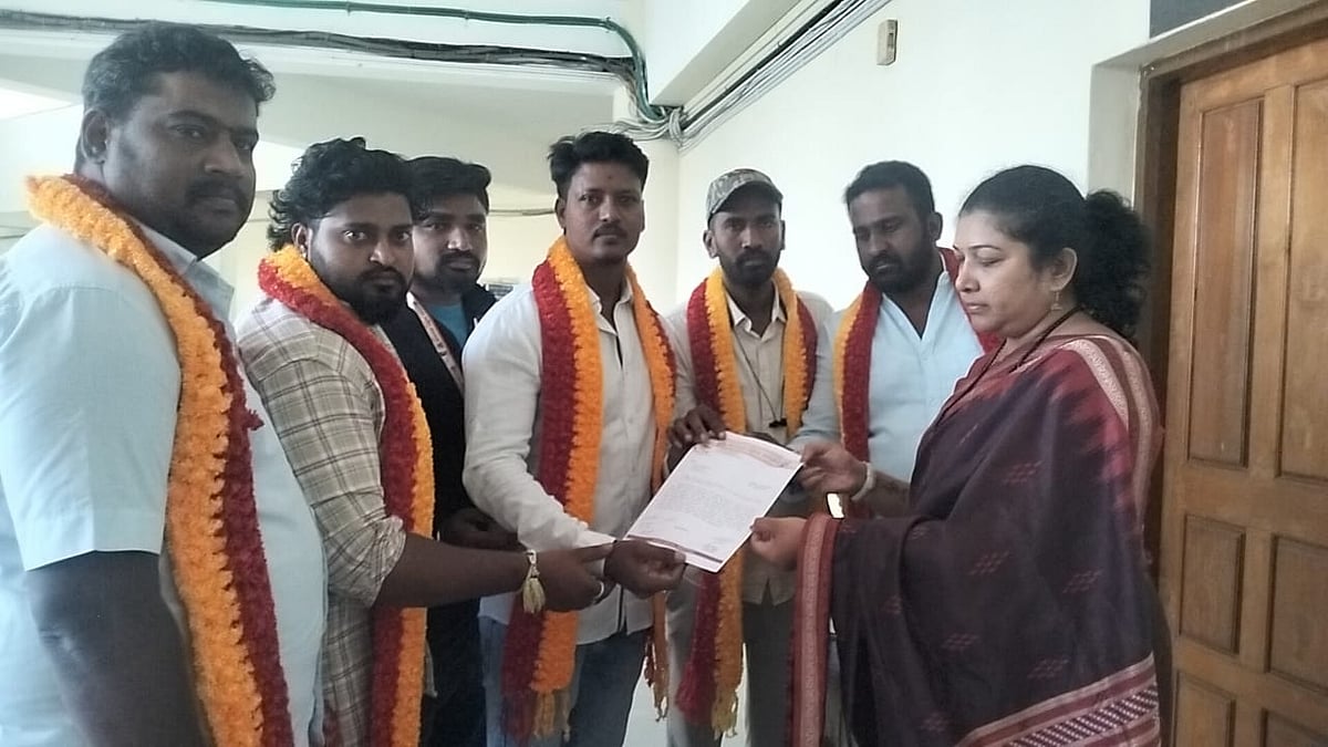 ಚಾಮರಾಜನಗರ: ಜನೌಷಧಿ ಕೇಂದ್ರ ಸ್ಥಳಾಂತರ ಆದೇಶ ಹಿಂಪಡೆಯಲು ಮನವಿ