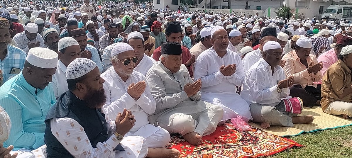 ಸಂಭ್ರಮದ ಬಕ್ರೀದ್‌ ಆಚರಣೆ; ಏಕತೆಗಾಗಿ ಪ್ರಾರ್ಥನೆ