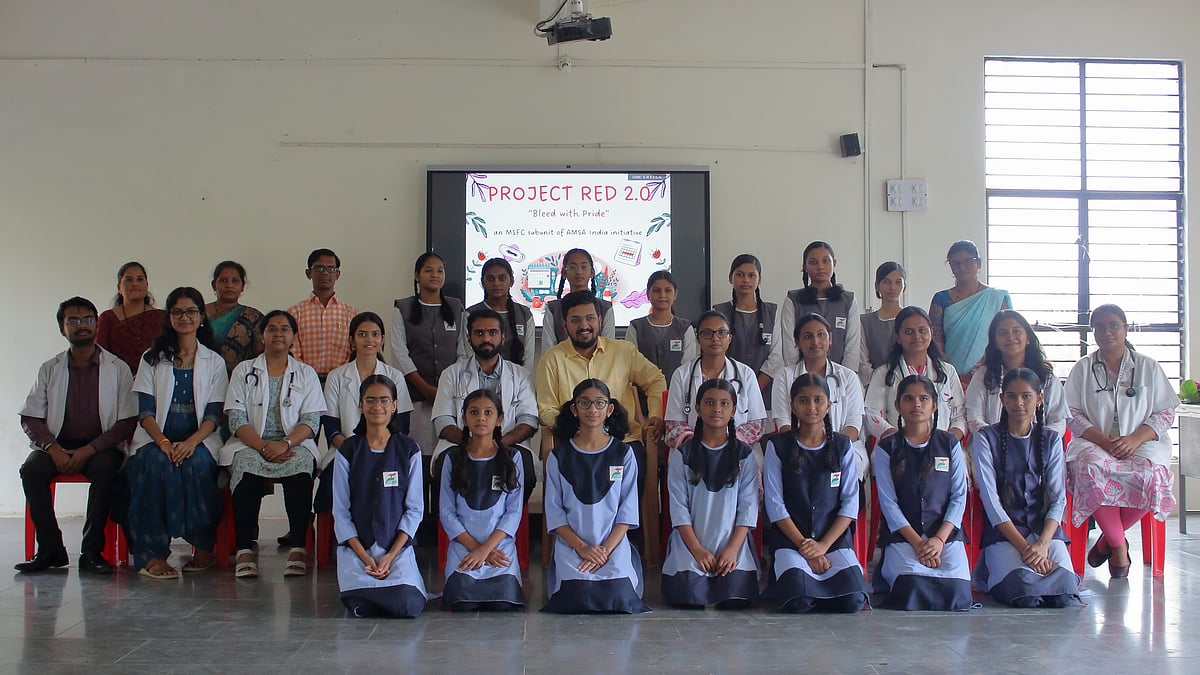 ಮುಟ್ಟಿನ ನೈರ್ಮಲ್ಯ; ವೈದ್ಯಕೀಯ ವಿದ್ಯಾರ್ಥಿಗಳಿಂದ ಜಾಗೃತಿ