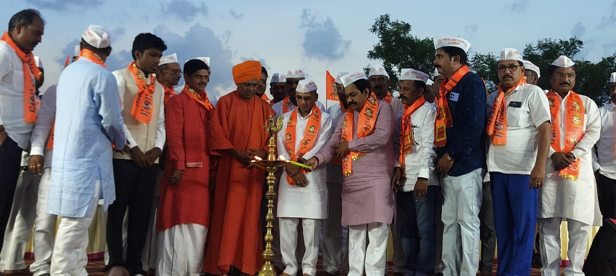 ಬಸವ ಜಯಂತಿಯಲ್ಲಿ ಮಾಜಿ ಶಾಸಕ ತೇಲ್ಕೂರ– ಉಪನ್ಯಾಸಕ ಪಾಲಾಮೂರ ಮಾತಿನ ಚಕಮಕಿ