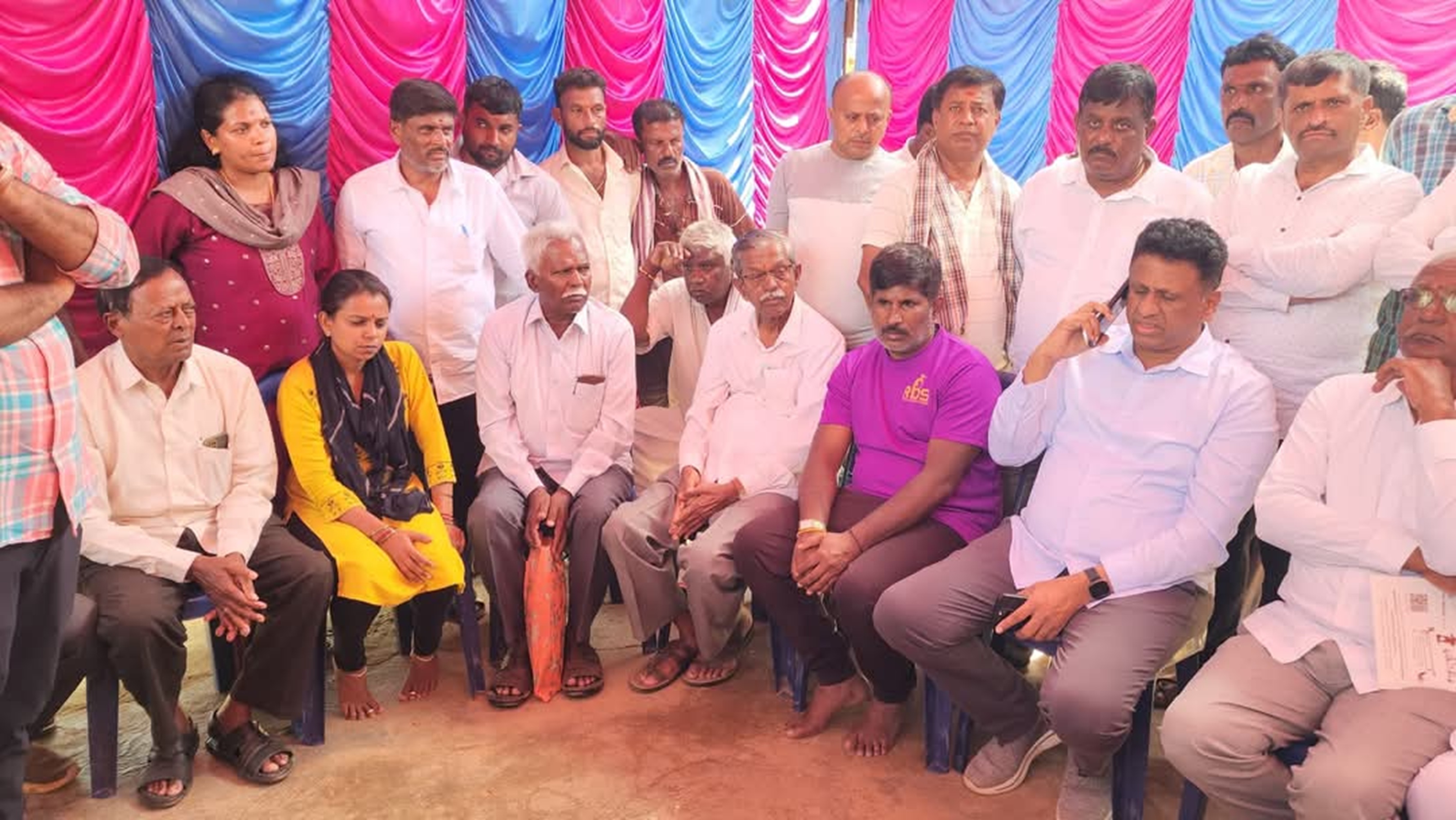 ಗೋಪಲ್ಲಿ ಗ್ರಾಮದ ಪ್ರಜ್ವಲ್‌ ಮನೆಗೆ ಭೇಟಿ ನೀಡಿದ ಸಚಿವ ಡಾ.ಎಂ.ಸಿ ಸುಧಾಕರ್‌