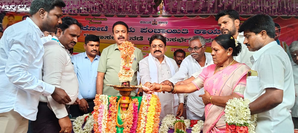 ಕೋಮುಲ್: ಸ್ಪರ್ಧಿಸದಂತೆ ಸ್ವಪಕ್ಷೀಯರ ಪಿತೂರಿ