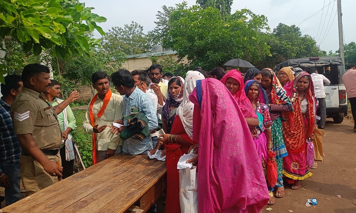 ಸೋಯಾಬಿನ್ ಬಿತ್ತನೆ ಬೀಜಕ್ಕೆ ನಿಲ್ಲದ ಪರದಾಟ