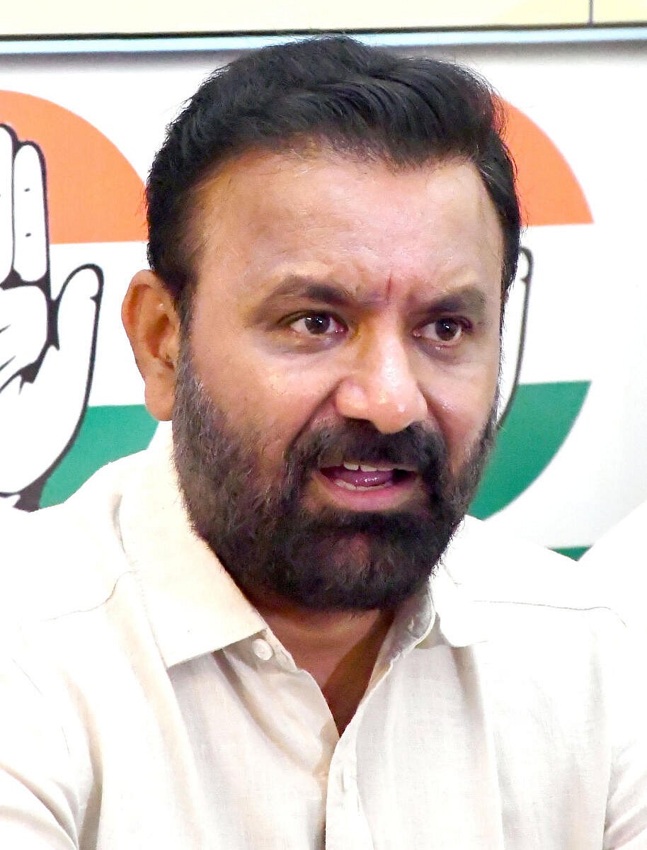 ಎಲ್ಲಿದೆ 'ಮೇಕ್ ಇನ್ ಇಂಡಿಯಾ': ಸಚಿವ ಲಾಡ್ ಪ್ರಶ್ನೆ