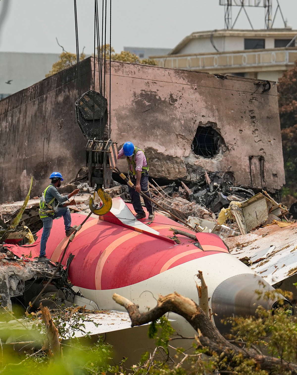 Plane Crash | ಡೇಟಾ ರೆಕಾರ್ಡರ್, ವಾಯ್ಸ್ ರೆಕಾರ್ಡರ್‌ ಸುರಕ್ಷಿತವಾಗಿದೆ: ಮಿಶ್ರಾ