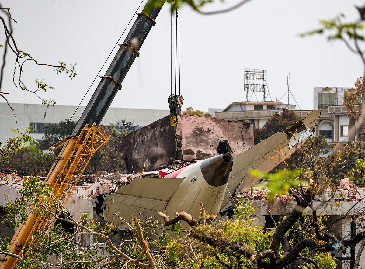 Ahmedabad Plane Crash: ತನಿಖೆಗೆ ಅಮೆರಿಕ, ಬ್ರಿಟನ್‌ ತಂಡ