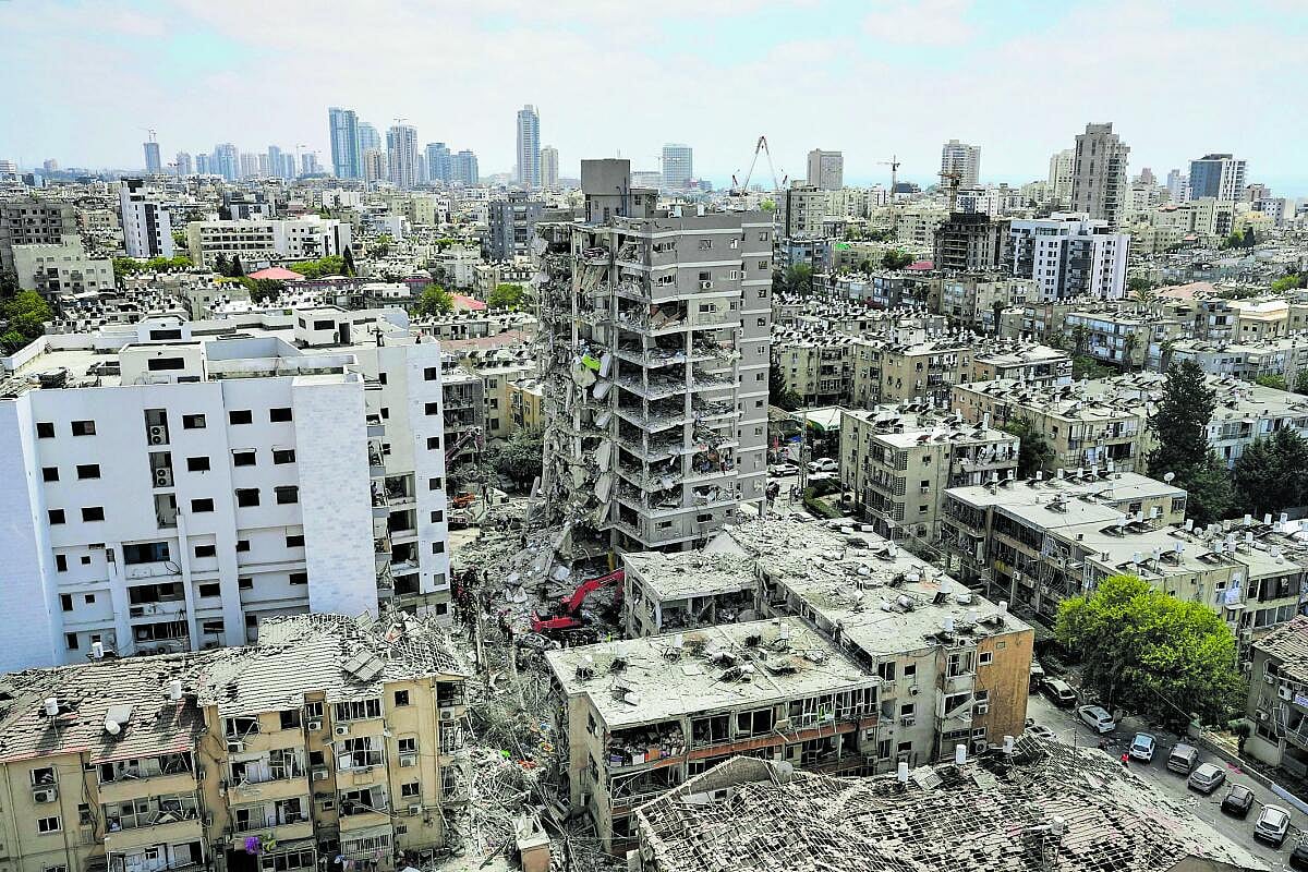 ಇಸ್ರೇಲ್–ಇರಾನ್ ಸಂಘರ್ಷ ತೀವ್ರ: 230ಕ್ಕೂ ಹೆಚ್ಚು ಮಂದಿ ಸಾವು