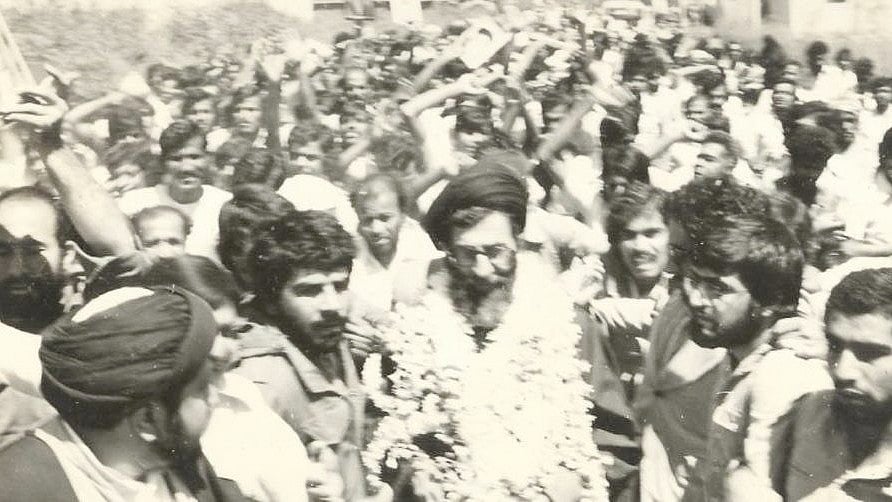 ಚಿಕ್ಕಬಳ್ಳಾಪುರ ಜಿಲ್ಲೆಯ ಈ ಊರಿಗೆ ಇರಾನ್ ಪರಮೋಚ್ಚ ನಾಯಕ ಖಮೇನಿ ಬಂದಿದ್ರು!