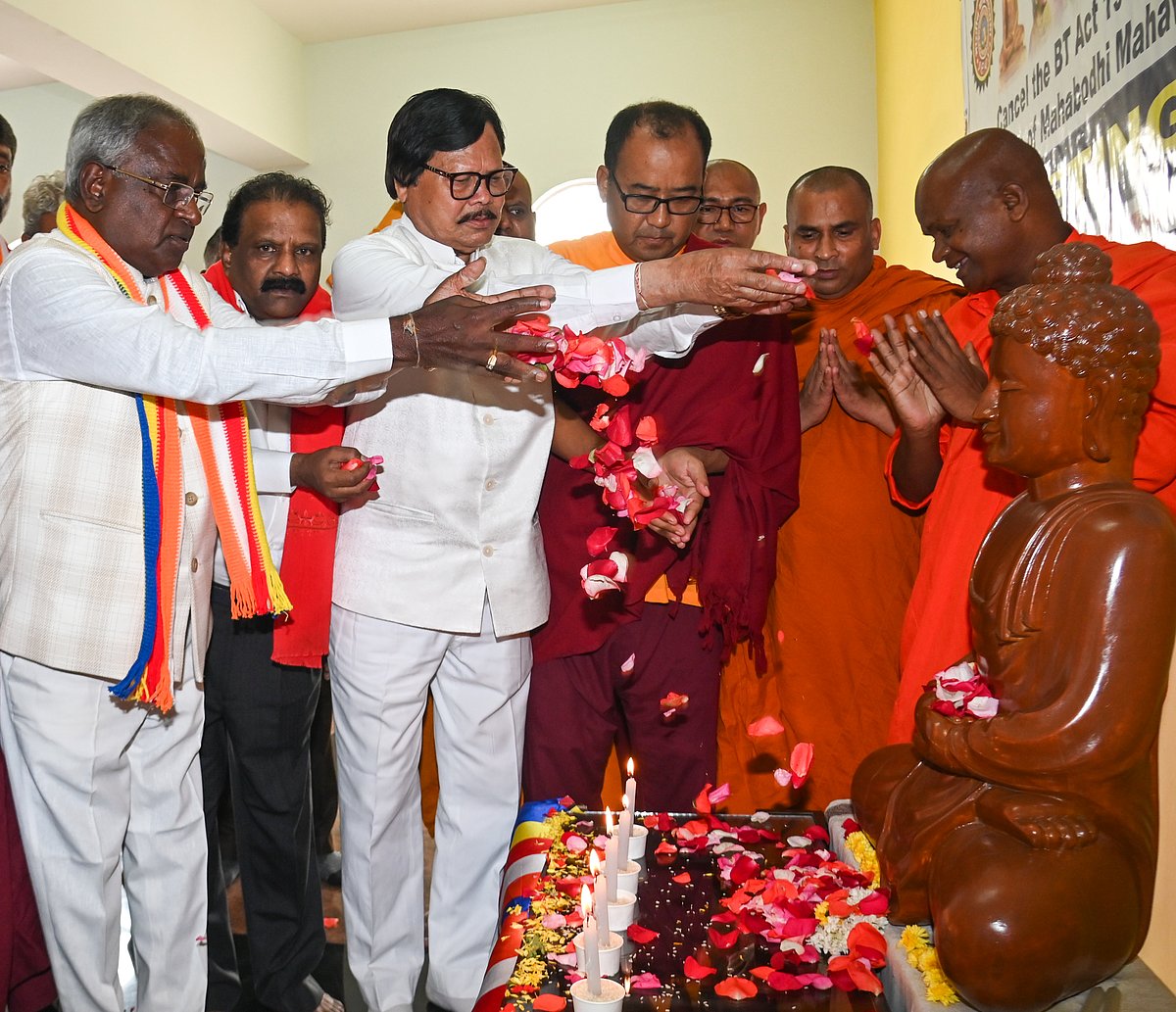 ಅಸಾಂವಿಧಾನಿಕ ಬಿಟಿ ಕಾಯ್ದೆ ರದ್ದುಪಡಿಸಿ:  ಆಕಾಶ್ ಲಾಮಾ ಆಗ್ರಹ