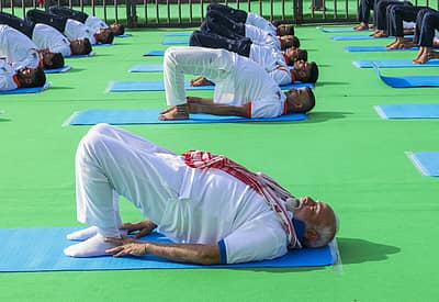 ಪ್ರಧಾನಿ ನರೇಂದ್ರ ಮೋದಿ ಅವರು ಯೋಗಾಸನ ಪ್ರ ದರ್ಶಿಸಿದರು.