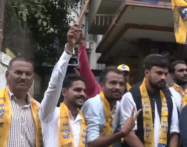 Gujarat Assembly Bypolls: ಬಿಜೆಪಿ, ಎಎಪಿ ತೆಕ್ಕೆಗೆ ತಲಾ ಒಂದು ಕ್ಷೇತ್ರ