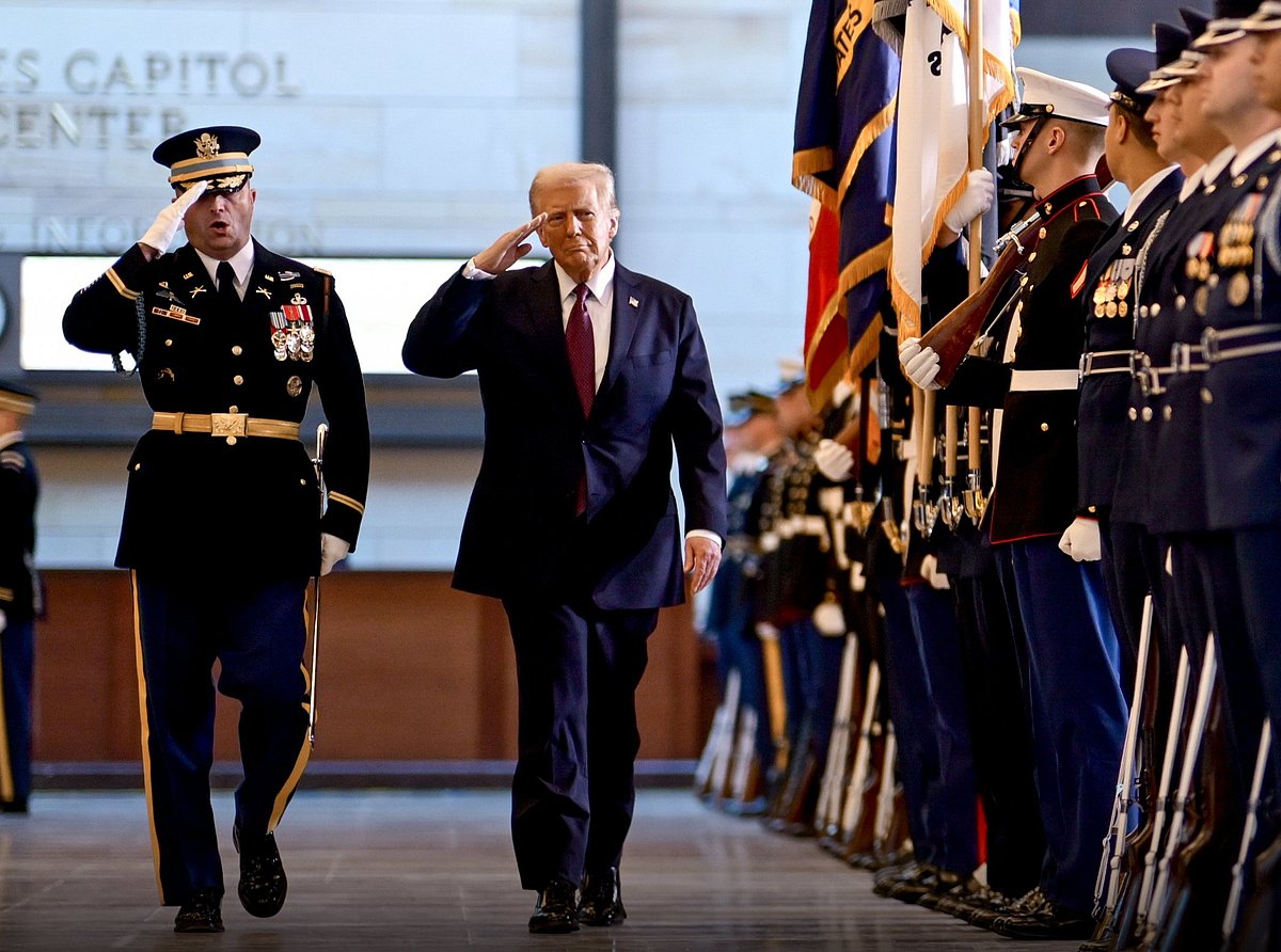 ಬಿ-2 ಬಾಂಬರ್ ಸೇಫ್ ಲ್ಯಾಂಡ್; ಇರಾನ್‌ನಲ್ಲಿ ಅಧಿಕಾರ ಬದಲಾವಣೆ: ಟ್ರಂಪ್ ಸೂಚನೆ