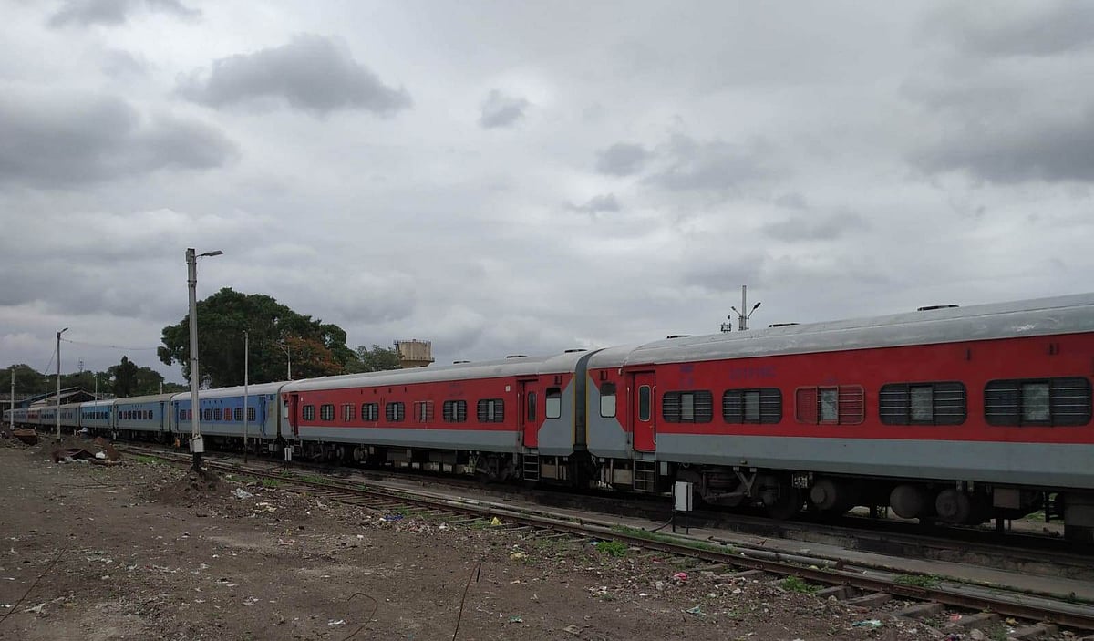 Railways Fare Hike| ರೈಲು ಟಿಕೆಟ್‌ ದರ ತುಸು ಹೆಚ್ಚಳ: ಜುಲೈ 1ರಿಂದ ಅನ್ವಯ