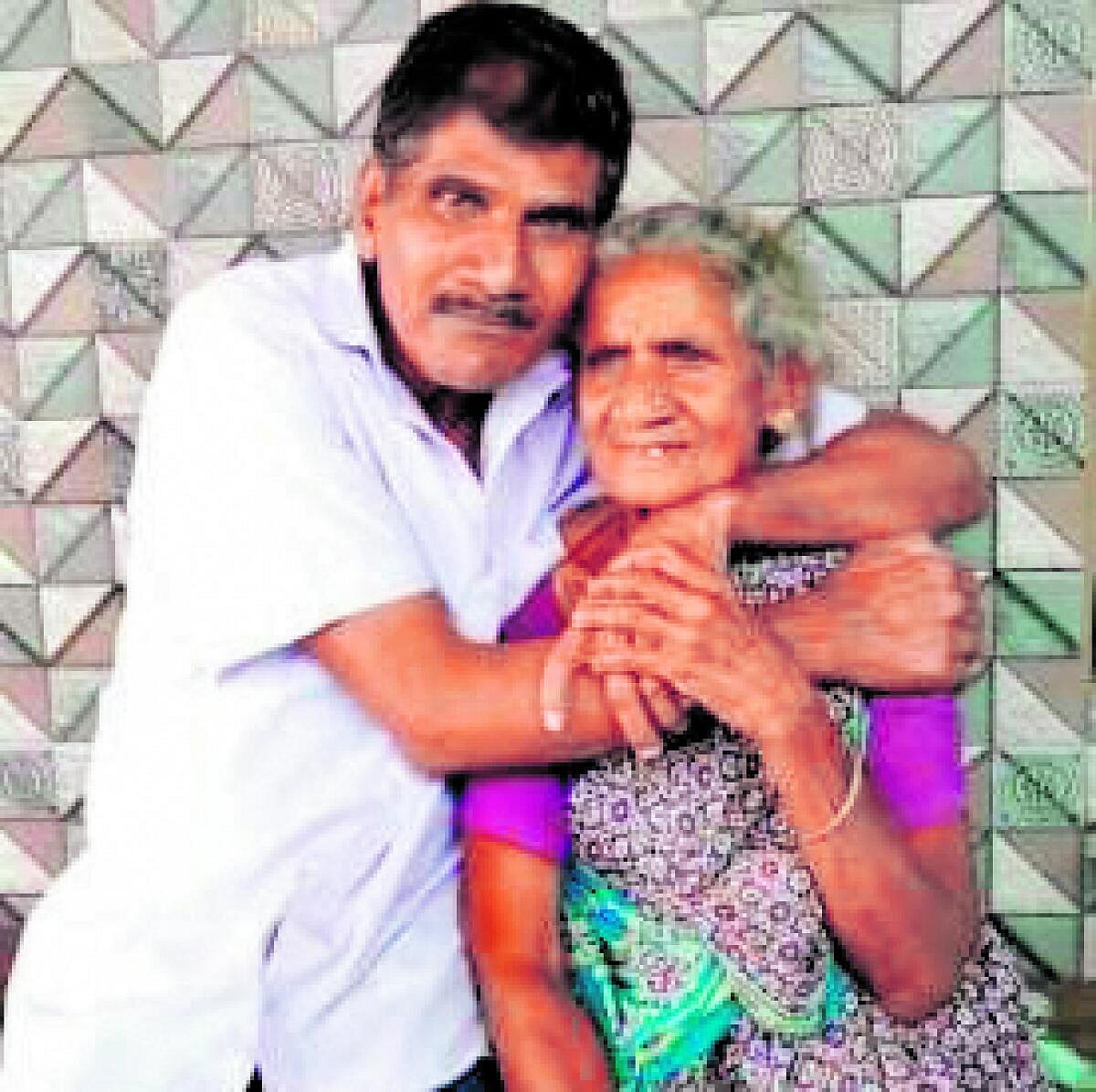 ಮೂಡುಬಿದಿರೆ: 36 ವರ್ಷದ ಬಳಿಕ ಅಮ್ಮನ ಮಡಿಲು ಸೇರಿದ ಮಗ