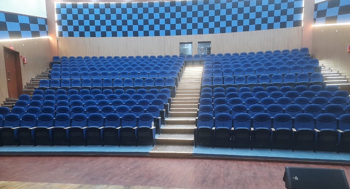 ಬೆಳಗಾವಿ: ಜಿಲ್ಲಾಡಳಿತ ತೆಕ್ಕೆಗೆ ಕನ್ನಡ ಭವನ
