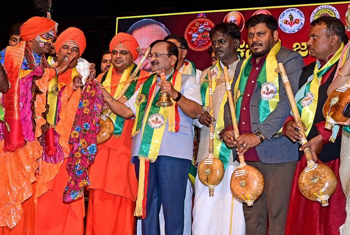 ಜಾನಪದ ಕಲೆ, ಸಾಹಿತ್ಯದ ಪುನರುತ್ಥಾನಕ್ಕೆ ಸಕಾಲ: ನಿವೃತ್ತ IAS ಅಧಿಕಾರಿ ಅಭಿಮತ