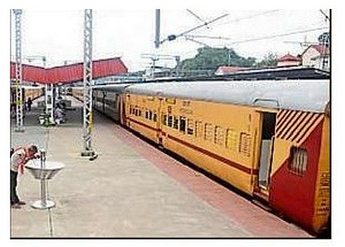 ಬೆಂಗಳೂರು–ಕಣ್ಣೂರು ಎಕ್ಸ್‌ಪ್ರೆಸ್: ಸಮಯ ಪಾಲನೆಗೆ ಆಗ್ರಹ