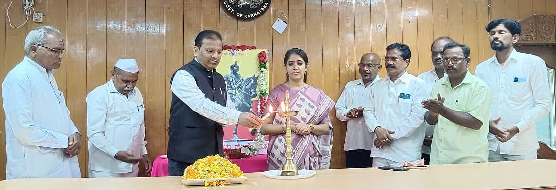 ನಾಡಪ್ರಭು ಕೆಂಪೇಗೌಡರ 516ನೇ ಜಯಂತಿ