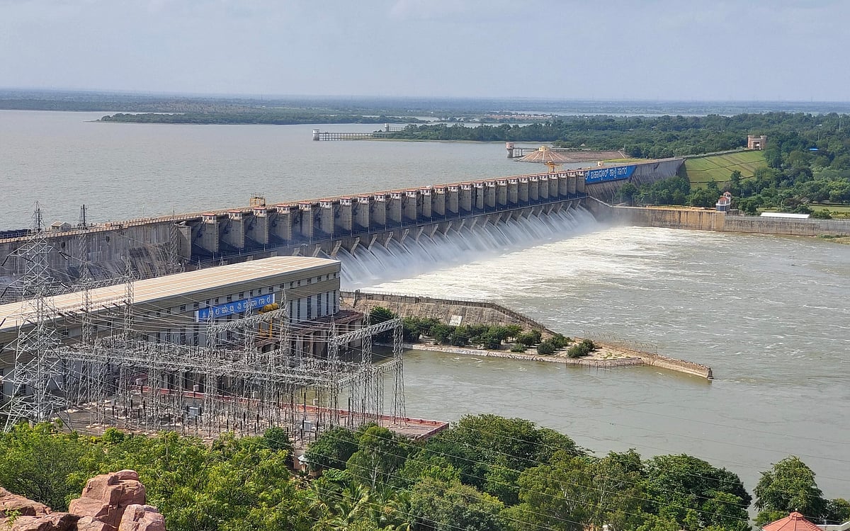 ಆಲಮಟ್ಟಿ ಜಲಾಶಯ | 20 ಸಾವಿರ ಕ್ಯೂಸೆಕ್‌ಗೆ ಹೊರಹರಿವು ಇಳಿಕೆ
